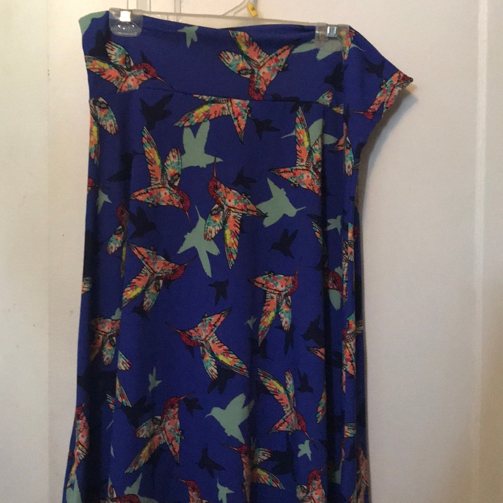 Lularoe Blue Hummingbird Woman’s Skirt 2XL